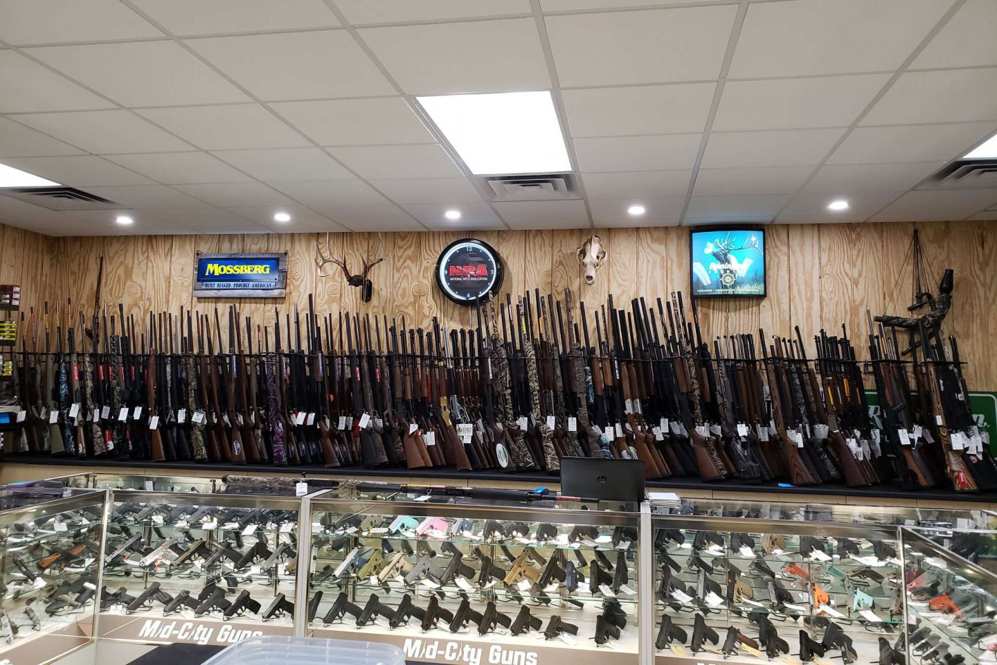 Guns & Rare Firearms Janesville, WI MidCity Guns